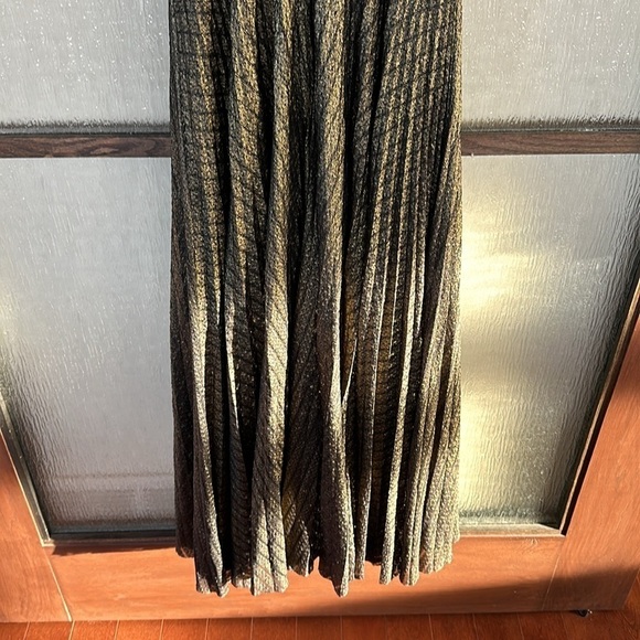 CATHERINE DEANE
Novia Dress size 0 - Picture 12 of 14